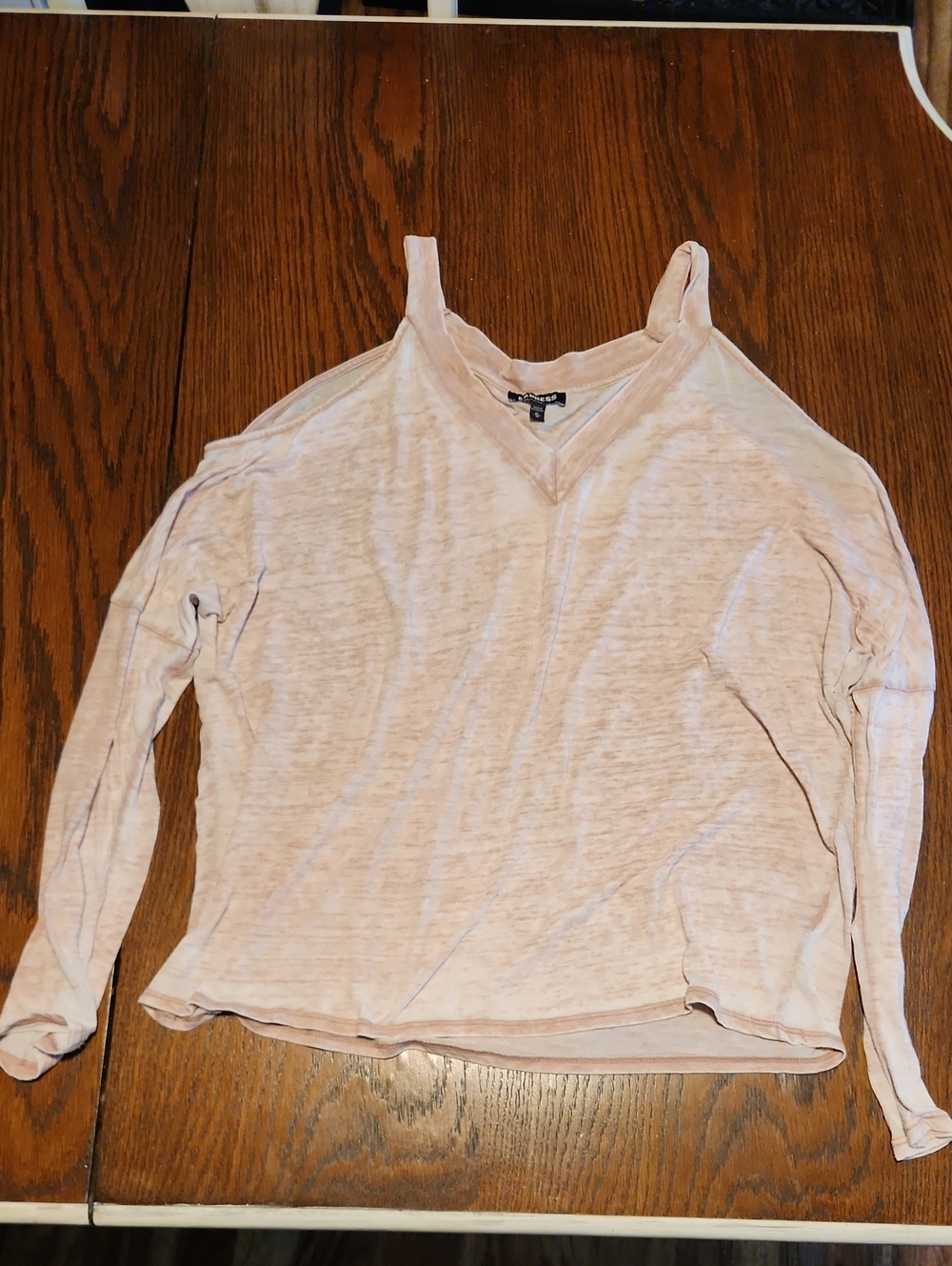 Express Light Pink Cold-Shoulder V-Neck Long Sleeve Top
